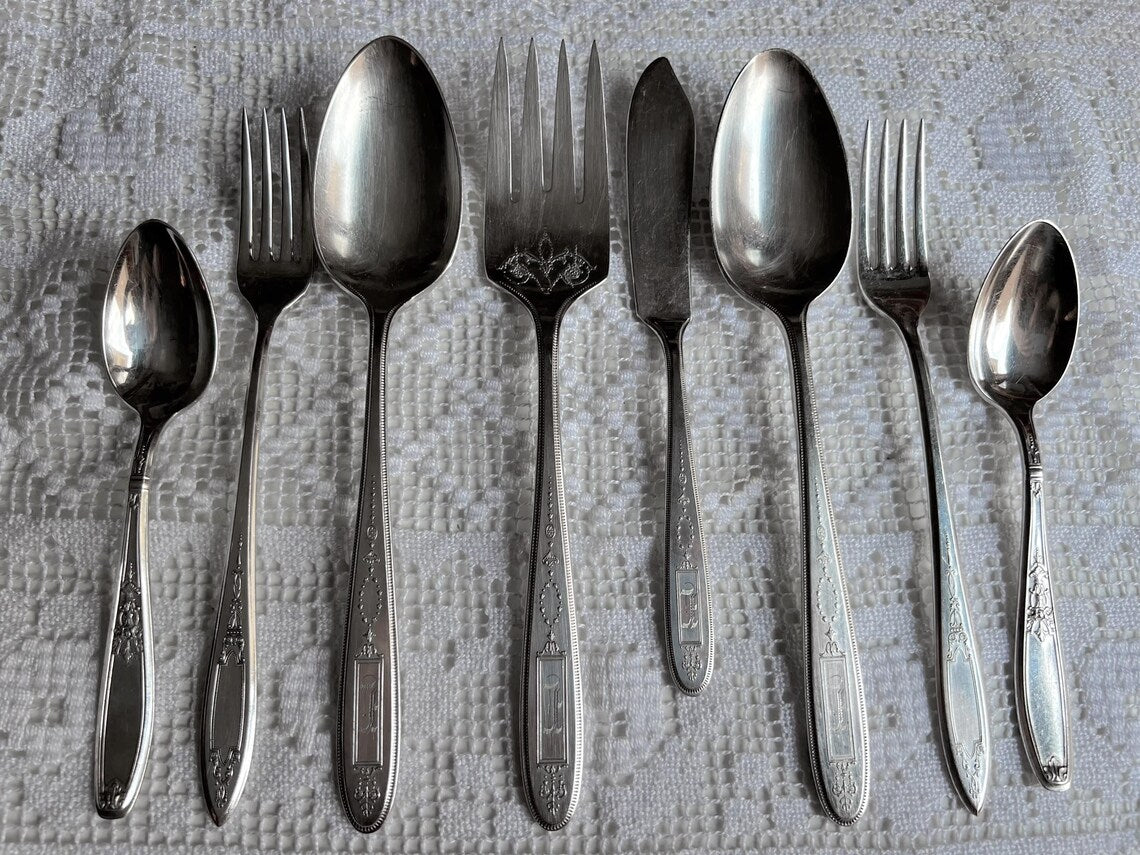 Curated Antique Silverplate Flatware Set – Grosvenor, Oneida, 1847 Rogers Bros – Art Deco & Edwardian Eclectic Tableware (7 pcs)